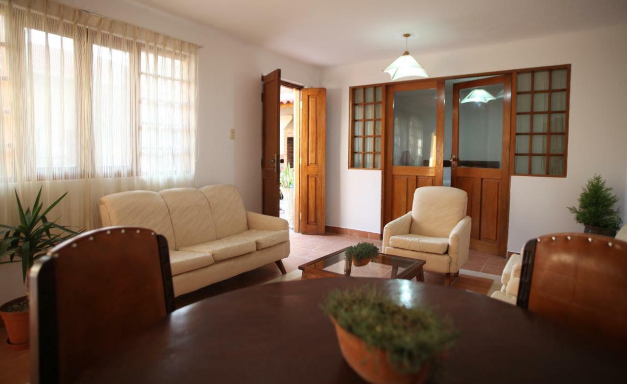 Casa Los Jazmines Sucre Luaran gambar